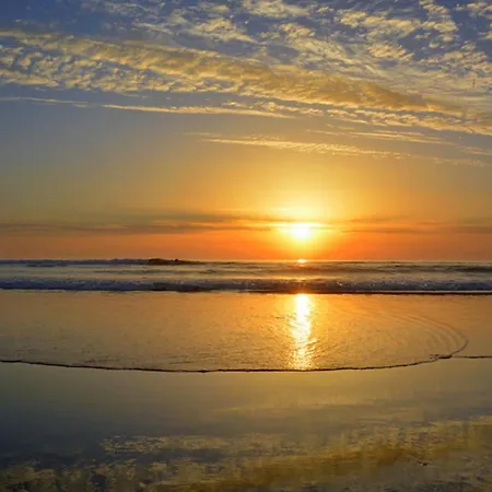 Sunny Terrace Steps To Beach, By Timecooler * كوستا دا كاباريكا